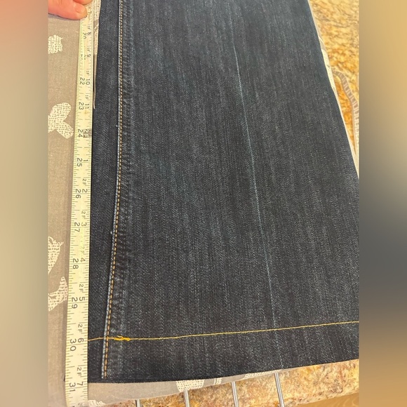 👖👖”Joe's” Premium Denim Classic Dark Blue Bootcut Leg Jeans 👖 - Picture 9 of 15